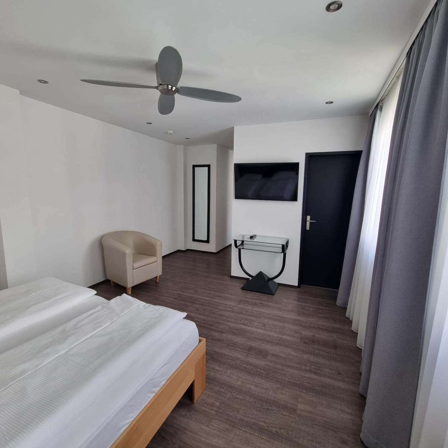 Hotel Central Bregenz Kültér fotó